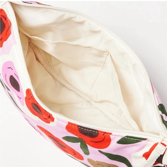 Uniqlo-Marimekko collaboration 2024 Summer Limited edition collection - Picture 5 of 10